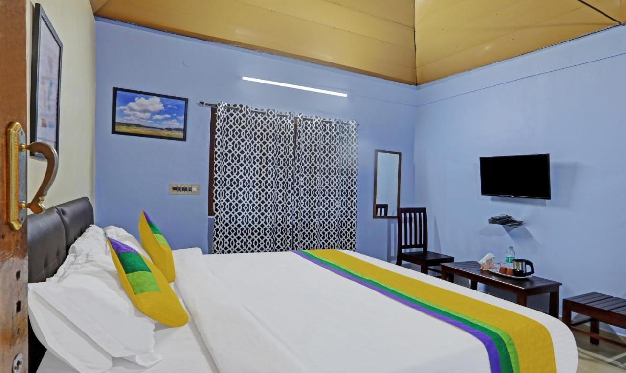 Hotel Allaranda Homestay Мадикери Экстерьер фото